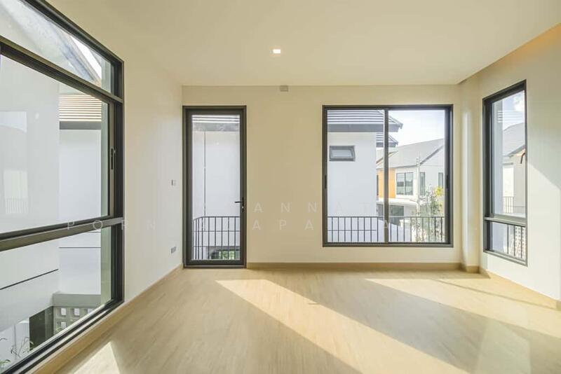 For Sale - Newly built single house, modern minimalist style, 3 bedrooms, Tha Wang Tan area, Chiang Mai