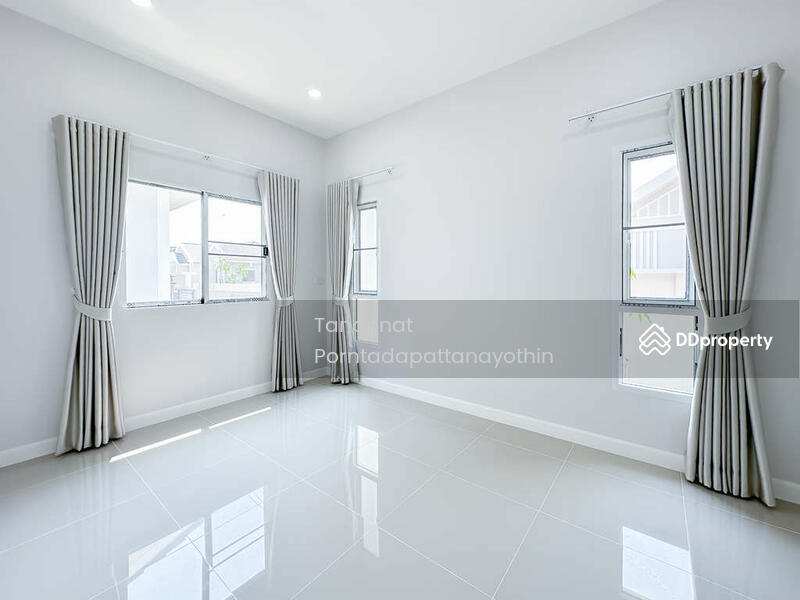 ขาย - บ้านใหม่ ที่ดินกว้าง 3 นอน 2 น้ำ, เชียงใหม่