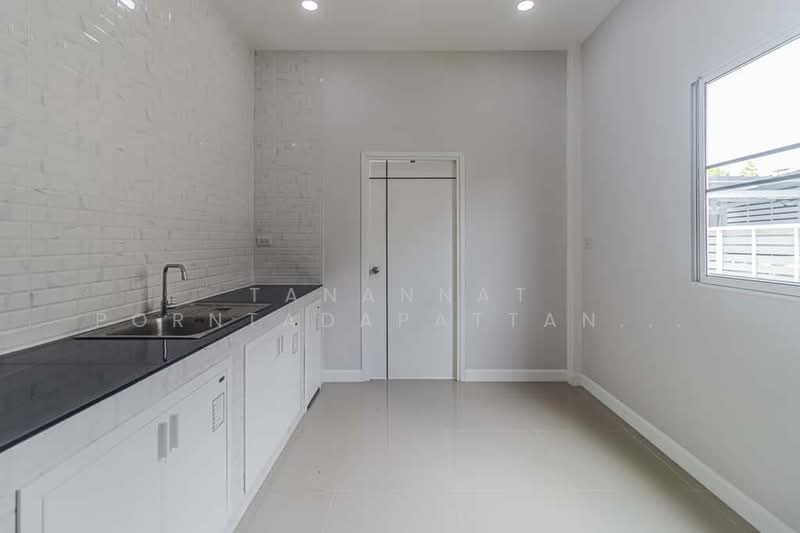 บ้านใหม่ ที่ดินกว้าง 3 นอน 2 น้ำ, เชียงใหม่, ท่าวังตาล, สารภี, เชียงใหม่, 250 ตร.ม., บ้านเดี่ยว ขาย, โดย Tanannat Porntadapattanayothin, 11764694 - DDproperty.com