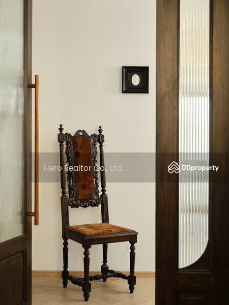 For Rent - Bangkok Home Office Ratchadaphisek BTS Ratchayothin MRT Lat Phrao BRE23693, Bangkok