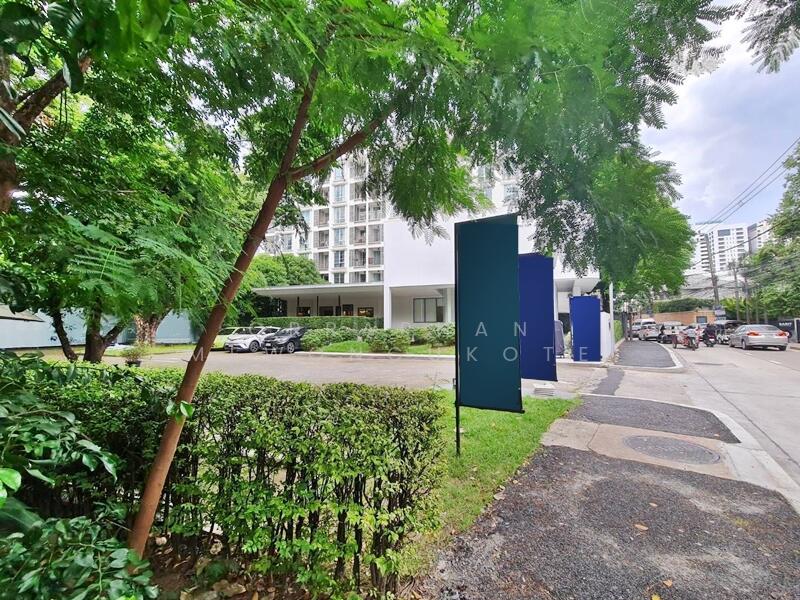พื้นที่ย่านพร้อมพงษ์ขนาด 440 ตรว. ให้เช่าเชิงพาณิชย์ ในซอยสุขุมวิท 39 ประชัญคดี, กรุงเทพ, สุขุมวิท 39, คลองตันเหนือ, วัฒนา, กรุงเทพ, 1,760 ตร.ม., พื้นที่ขายของ ให้เช่า, โดย Chutinun Mungmai, 11765082 - DDproperty.com