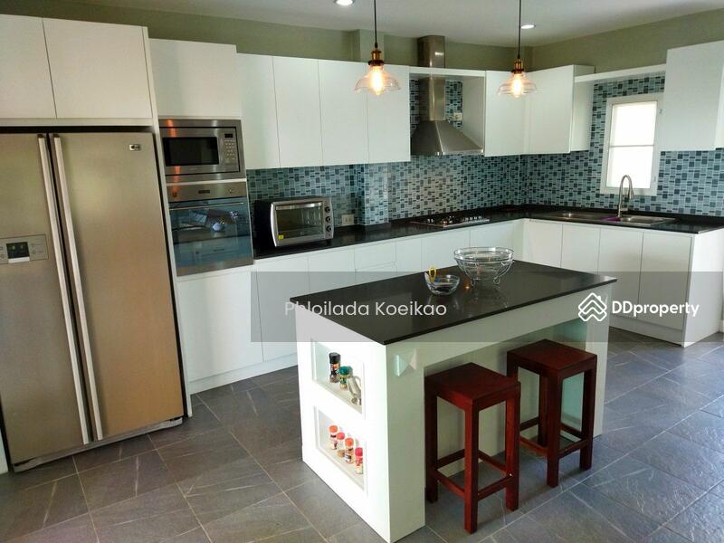 ขาย - 5-Br Villa in Kui Buri, ประจวบคีรีขันธ์