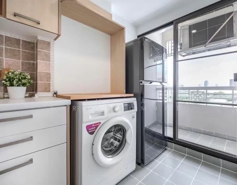 Lumpini Ville Phra Mae Maree-Sathorn, Bangkok, 46 Charoen Krung Road, Yan Nawa, Sathon, Bangkok, 2 Bedrooms, 60 sqm, Condo For Rent, by Amwika Karoonsombat, 11765493 - DDproperty.com