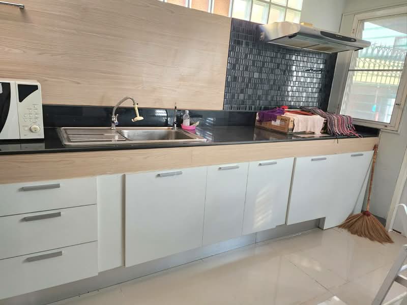 ให้เช่า - ขาย-เช่า ทาวน์โฮมใกล้ไนท์เซฟวัน, นครราชสีมา