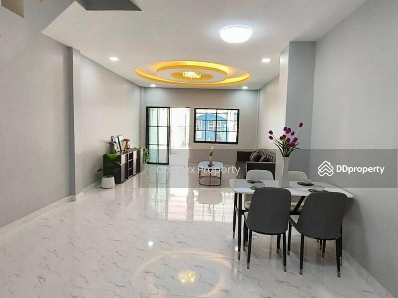 ขาย - Priap Thong 2 : หมู่บ้านเปรียบทอง 2, กรุงเทพ