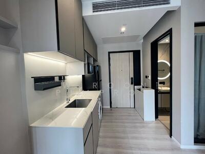 For Rent - The Room Phaya Thai, Bangkok