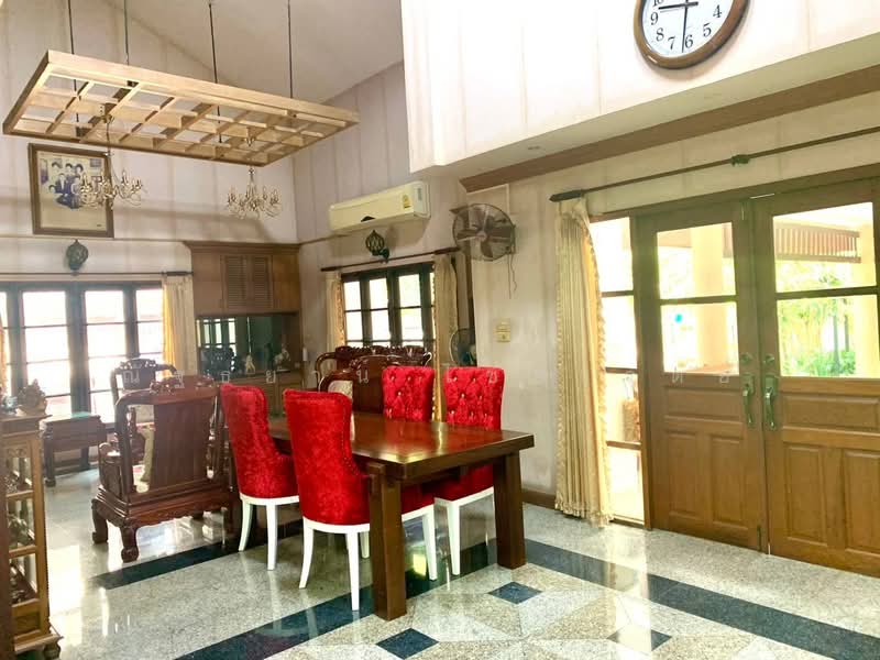 บ้านเดี่ยวในซอบพหลโยธิน 44 แปลงมุมติดถนน 2 ด้านเนื้อที่ 391 ตารางวาห่างจากถนนพหลโยธินไม่ถึง 300 เมตร, Bangkok, พหลโยธิน, Anusaowari, Bang Khen, Bangkok, 9 Bedrooms, 910 sqm, Single Detached House For Sale, by ณัฐธยาน์ ไชยวรุตย์, 11766229 - DDproperty.com