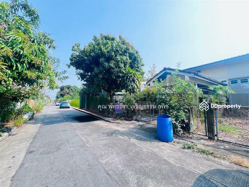 ขาย - บ้านเเฝด 2 ชั้น 44.3 ตร.ว. บ้านแฝด ซอยเคหะร่มเกล้า31, กรุงเทพ