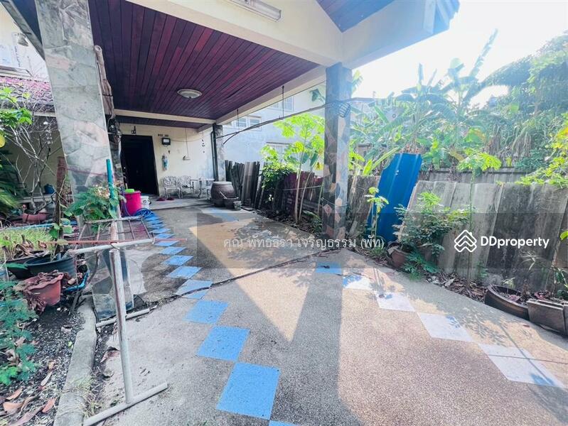ขาย - บ้านเเฝด 2 ชั้น 44.3 ตร.ว. บ้านแฝด ซอยเคหะร่มเกล้า31, กรุงเทพ