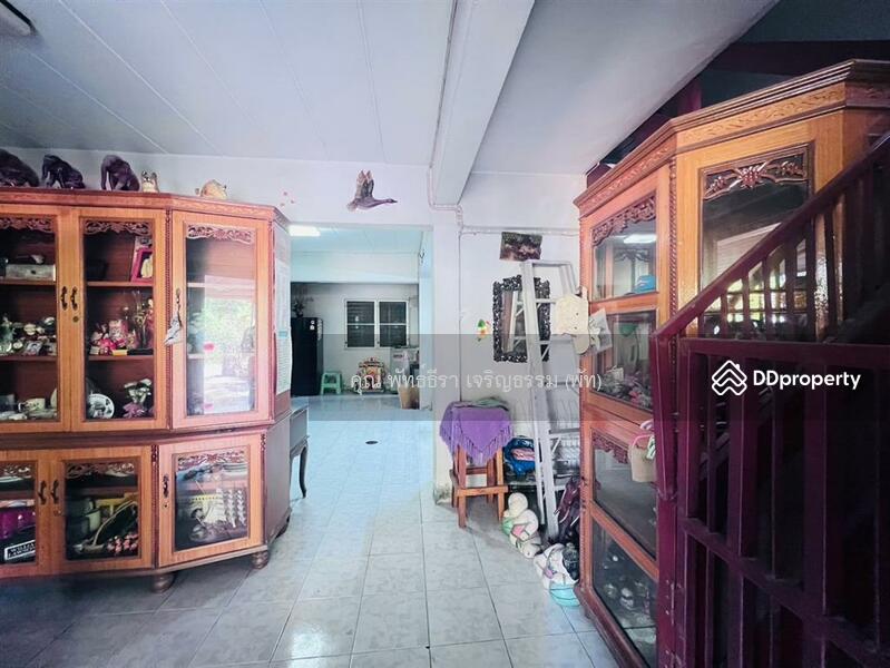 ขาย - บ้านเเฝด 2 ชั้น 44.3 ตร.ว. บ้านแฝด ซอยเคหะร่มเกล้า31, กรุงเทพ