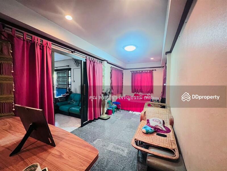 ขาย - บ้านเเฝด 2 ชั้น 44.3 ตร.ว. บ้านแฝด ซอยเคหะร่มเกล้า31, กรุงเทพ