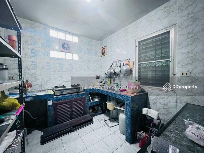 ขาย - บ้านเเฝด 2 ชั้น 44.3 ตร.ว. บ้านแฝด ซอยเคหะร่มเกล้า31, กรุงเทพ