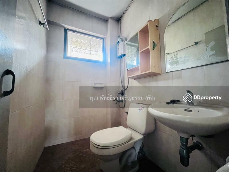 ขาย - บ้านเเฝด 2 ชั้น 44.3 ตร.ว. บ้านแฝด ซอยเคหะร่มเกล้า31, กรุงเทพ