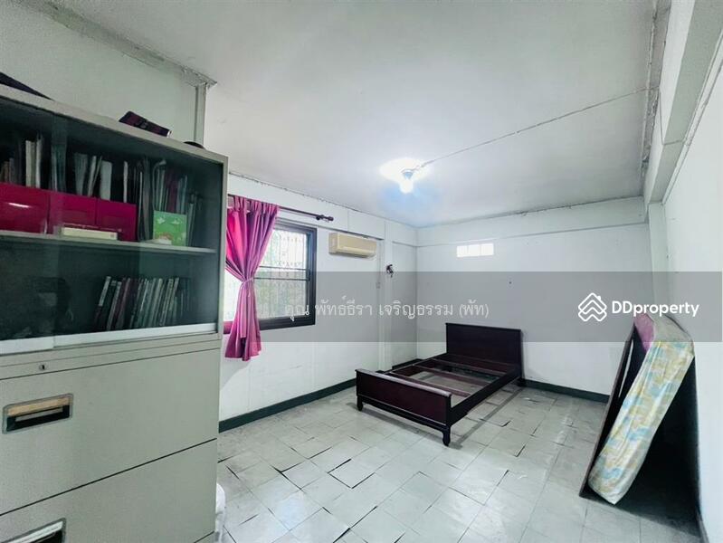 ขาย - บ้านเเฝด 2 ชั้น 44.3 ตร.ว. บ้านแฝด ซอยเคหะร่มเกล้า31, กรุงเทพ