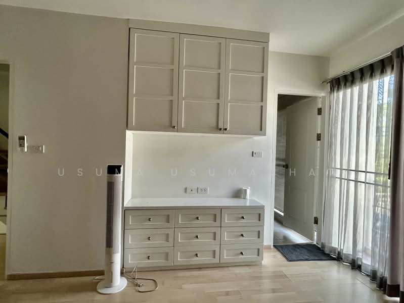 Noble Cube Pattanakarn, Bangkok, Phatthanakan Road, Suan Luang, Suan Luang, Bangkok, 3 Bedrooms, 170 sqm, Townhouse For Rent, by Usuma Usumachat, 11767111 - DDproperty.com