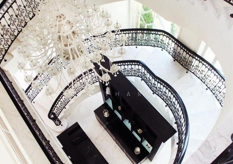 Royce Private Residences : รอย์ช ไพรเวท เรสซิเดนซ์ส, กรุงเทพ, 61 ซอยสุขุมวิท 31, คลองเตยเหนือ, วัฒนา, กรุงเทพ, 143 ตร.ม., คอนโด ขาย, โดย Araya Intharapipat, 11768151 - DDproperty.com