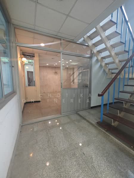 For Sale Home office Ekkamai 12, Bangkok, Khlong Tan Nua, Watthana, Bangkok, , 400 sqm, Office Space For Sale, by chotika onlinerealtor, 11768221 - DDproperty.com