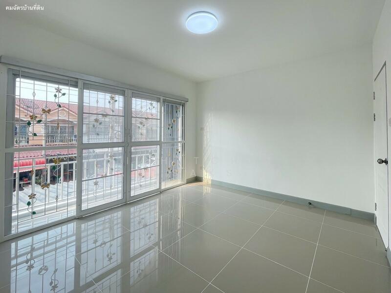 ทาว์นเฮ้าส์ 2 ชั้น ราชพฤกษ์10 แมนฮันตั้น ต.คลองหนึ่ง อ.คลองหลวง ปทุมธานี, Pathum Thani, Khlong Song, Khlong Luang, Pathum Thani, 2 Bedrooms, 68 sqm, Townhouse For Sale, by Pichitchai Kaensaksiri, 11768817 - DDproperty.com