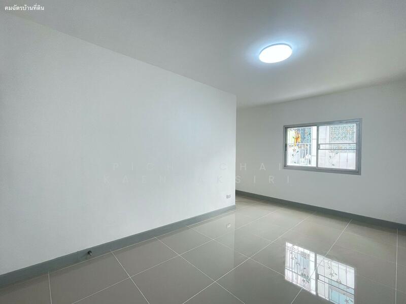 ทาว์นเฮ้าส์ 2 ชั้น ราชพฤกษ์10 แมนฮันตั้น ต.คลองหนึ่ง อ.คลองหลวง ปทุมธานี, ปทุมธานี, คลองสอง, คลองหลวง, ปทุมธานี, 68 ตร.ม., ทาวน์เฮ้าส์ ขาย, โดย Pichitchai Kaensaksiri, 11768817 - DDproperty.com