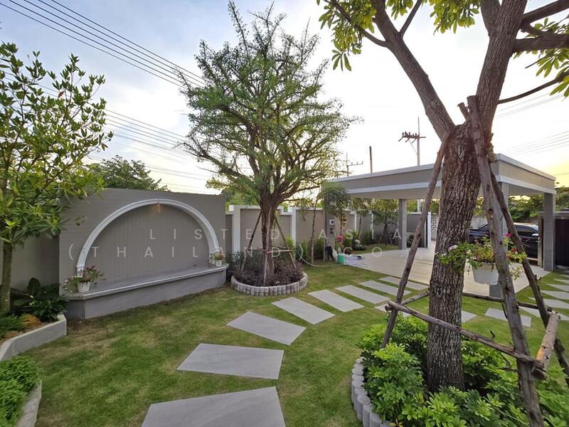 For Sale - 3 Beds Pool Villa in Mabprachan for Sale, Chon Buri (Pattaya)