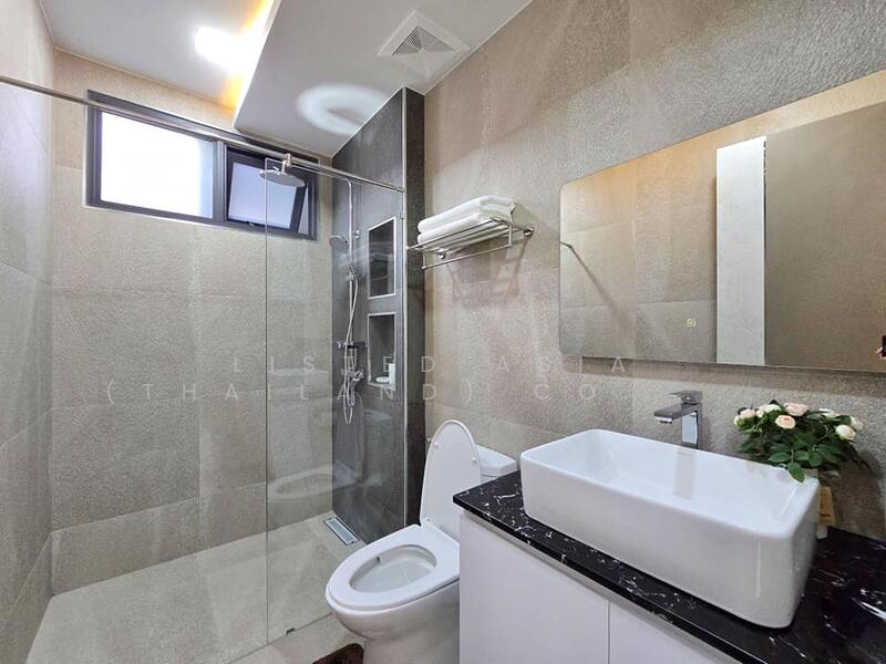 For Sale - 3 Beds Pool Villa in Mabprachan for Sale, Chon Buri (Pattaya)