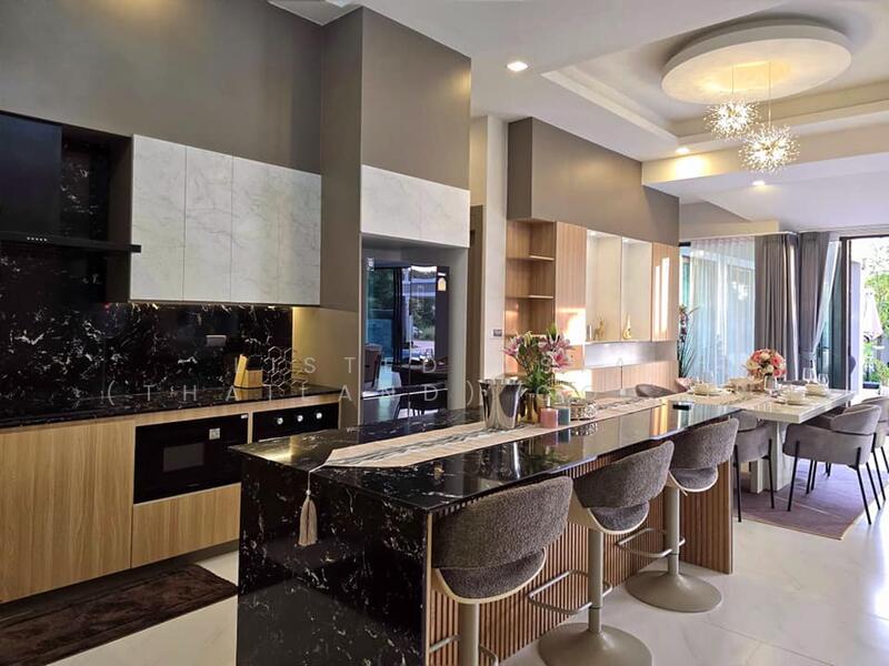 For Sale - 3 Beds Pool Villa in Mabprachan for Sale, Chon Buri (Pattaya)