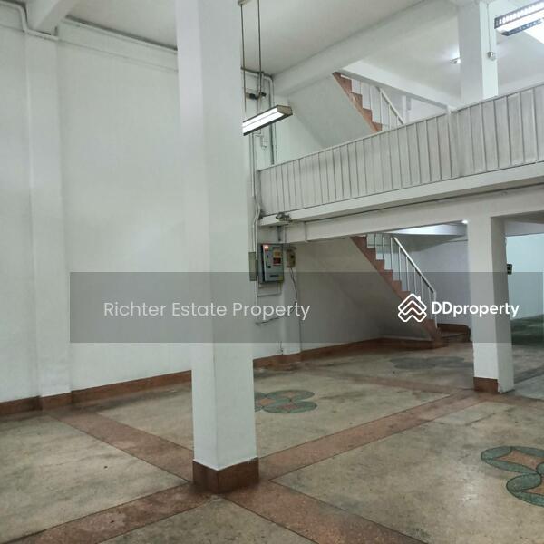For Sale - ขาย/ให้เช่าอาคารพาณิชย์ 3 คูหา, Bangkok