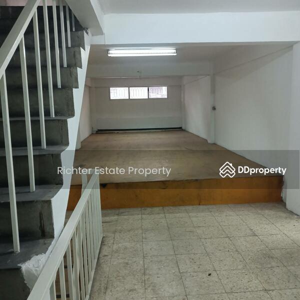 For Sale - ขาย/ให้เช่าอาคารพาณิชย์ 3 คูหา, Bangkok