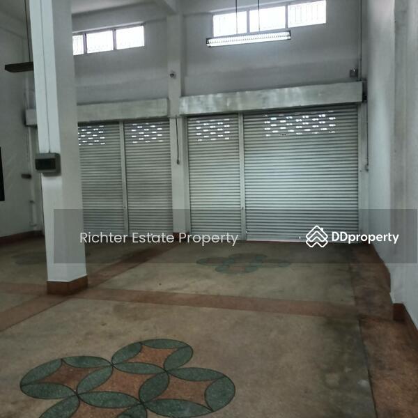 For Sale - ขาย/ให้เช่าอาคารพาณิชย์ 3 คูหา, Bangkok