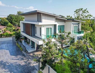 ขาย - ขายพูลวิลล่าสุดหรูสไตล์โมเดิร์น ในมาบประชัน, บางละมุง, ชลบุรี