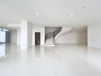 ขาย - Asoke Place : อโศก เพลส, กรุงเทพ