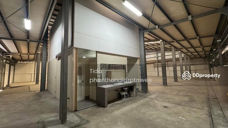 For Rent - Warehouse and office @ Soi Lat Phrao 87, Bangkok