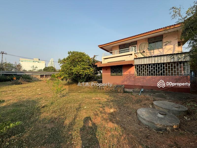 For Rent - House with land, Sukhumvit, Sriracha, Chon Buri