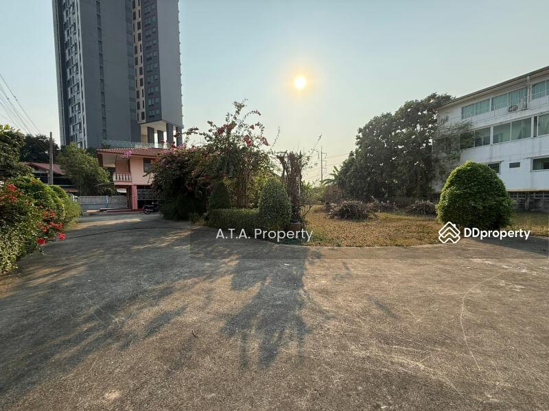 For Rent - House with land, Sukhumvit, Sriracha, Chon Buri
