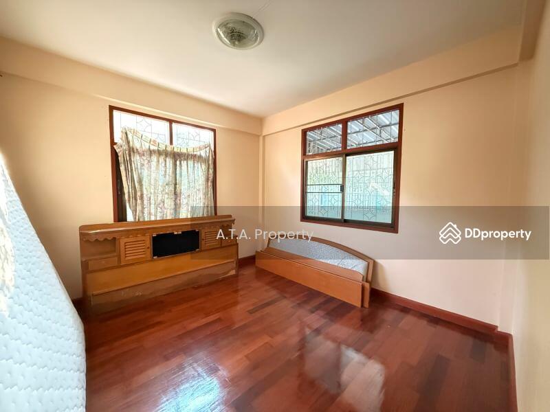 For Rent - House with land, Sukhumvit, Sriracha, Chon Buri