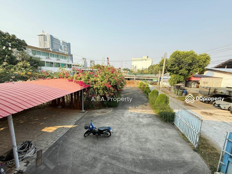 For Rent - House with land, Sukhumvit, Sriracha, Chon Buri