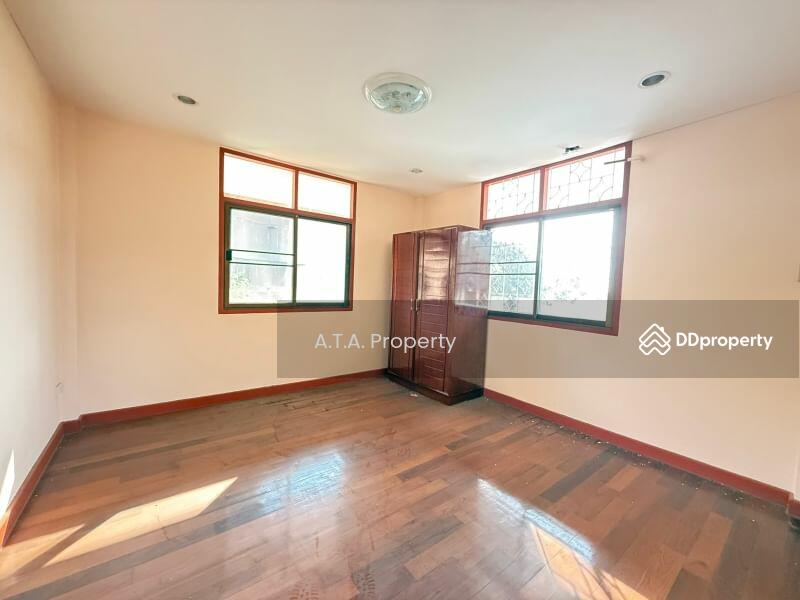 For Rent - House with land, Sukhumvit, Sriracha, Chon Buri