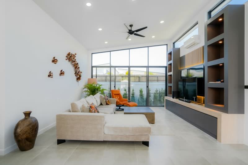 Moda Luxury Bespoke Villas, 3 Bed 3 Bath in Hua Hin Soi 112 For Sale, ประจวบคีรีขันธ์, ทับใต้, หัวหิน, ประจวบคีรีขันธ์, 232 ตร.ม., วิลล่า ขาย, โดย Chanpat Choksakulnimit, 11769554 - DDproperty.com