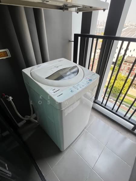 The Base Park East Sukhumvit 77, Bangkok, 99 Soi Pridi Banomyong 2, Phra Kanong Nua, Watthana, Bangkok, 1 Bedroom, 27 sqm, Condo For Rent, by Kedsara Losuwarat, 11769898 - DDproperty.com