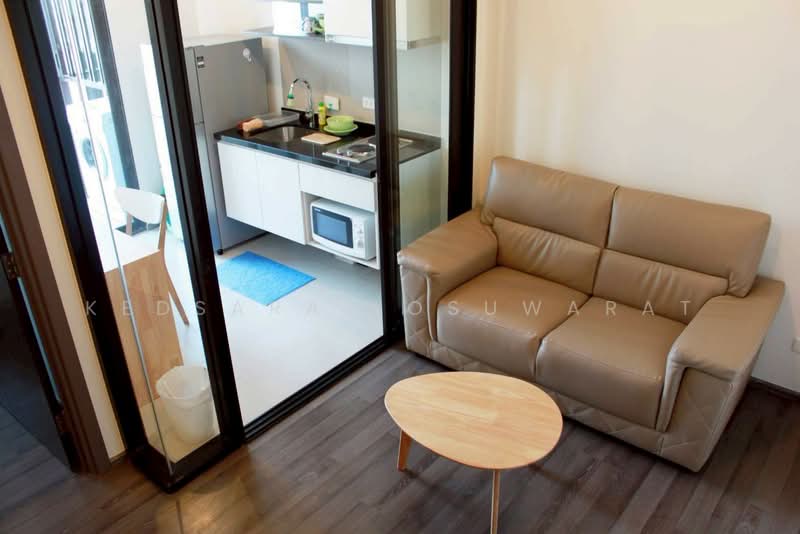 The Base Park East Sukhumvit 77, Bangkok, 99 Soi Pridi Banomyong 2, Phra Kanong Nua, Watthana, Bangkok, 1 Bedroom, 30 sqm, Condo For Rent, by Kedsara Losuwarat, 11769898 - DDproperty.com