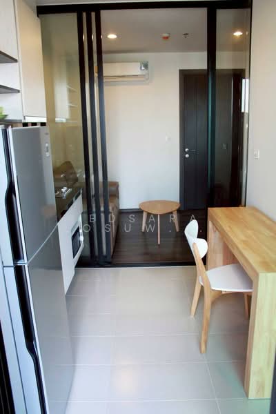 The Base Park East Sukhumvit 77, Bangkok, 99 Soi Pridi Banomyong 2, Phra Kanong Nua, Watthana, Bangkok, 1 Bedroom, 30 sqm, Condo For Rent, by Kedsara Losuwarat, 11769898 - DDproperty.com