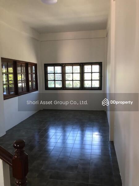 For Rent - For rent, 3-story townhome near Chiang Mai Airport. Suitable for investors, Chiang Mai