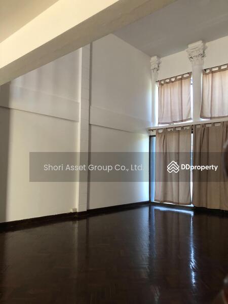 For Rent - For rent, 3-story townhome near Chiang Mai Airport. Suitable for investors, Chiang Mai