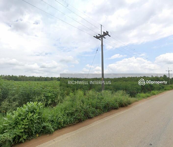For Sale - Land for sale, square pond, 11 rai, next to asphalt road, near four-lane road, 331-280 meters., Chon Buri