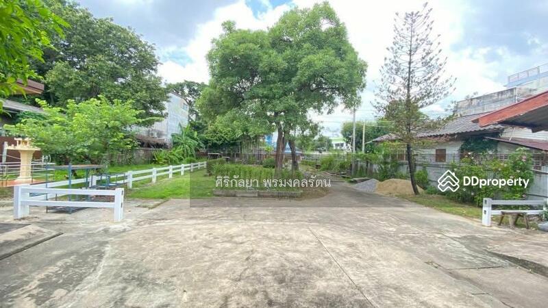 For Sale - Single house for sale, good location, near many electric train lines, Bangkok