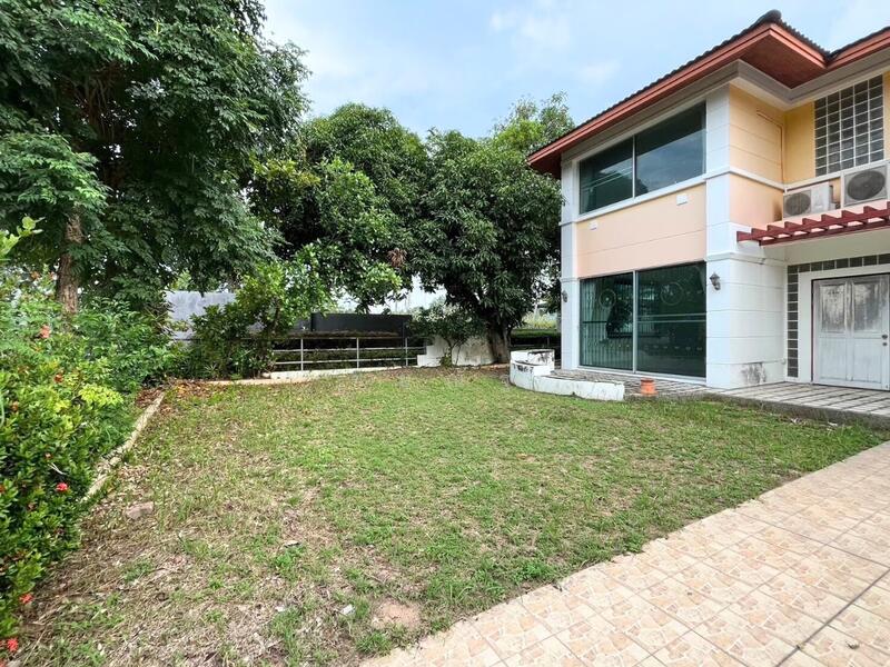 ขายบ้านเดี่ยว 2 ชั้น Chateau Dale Residence ต.หนองปรือ อ.บางละมุง ชลบุรี เนื้อที่ 100 ตร.วา หลังมุม, Chon Buri (Pattaya), Nong Pru, Bang Lamung (Pattaya), Chon Buri (Pattaya), 3 Bedrooms, 200 sqm, Single Detached House For Sale, by ชยณัฐ, 11770969 - DDproperty.com