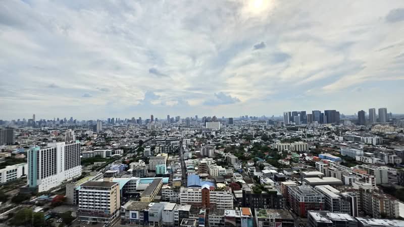 Rhythm Ratchada, Bangkok, 558 Ratchadaphisek Road, Samsen Nok, Huai Khwang, Bangkok, 1 Bedroom, 46 sqm, Condo For Sale, by Supassara Sirinai, 11771324 - DDproperty.com