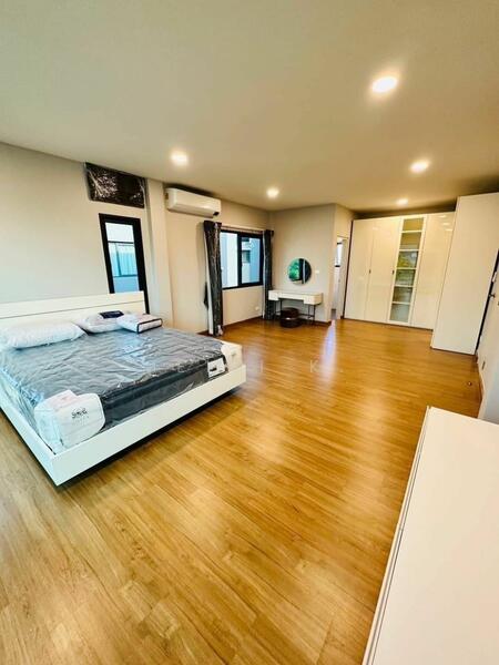 Centro Bangna, Samut Prakan, 111 Soi 3, Bang Kaeo, Bang Plee, Samut Prakan, 4 Bedrooms, 209 sqm, Single Detached House For Sale, by Patchalida Chanchaisiriwet, 11771529 - DDproperty.com