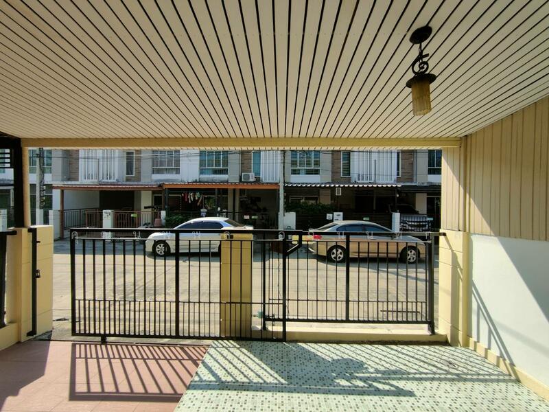 For Sale - Pruksa Ville 44 Boromarajajonani-Pinklao, Nakhon Pathom