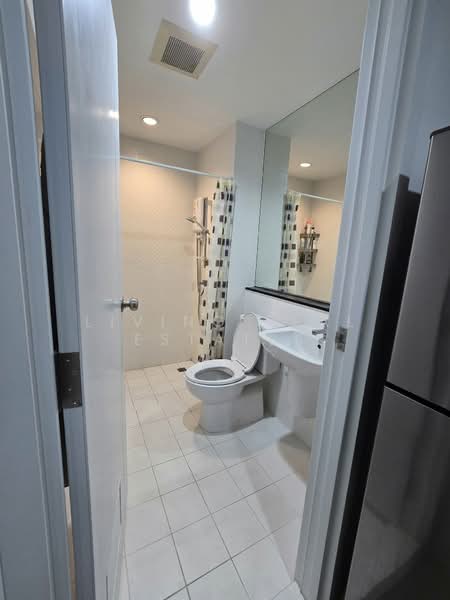 The Tree Interchange, Bangkok, Pracharat Sai 2 Road, Bang Sue, Bang Sue, Bangkok, Studio, 32 sqm, Condo For Rent, by Living Real Estates, 11772187 - DDproperty.com